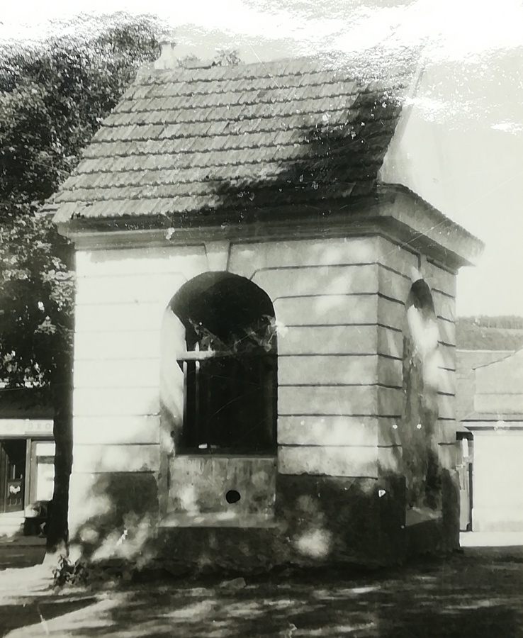 Zaniklá kaple ve Stříbrné Skalici na náměstí